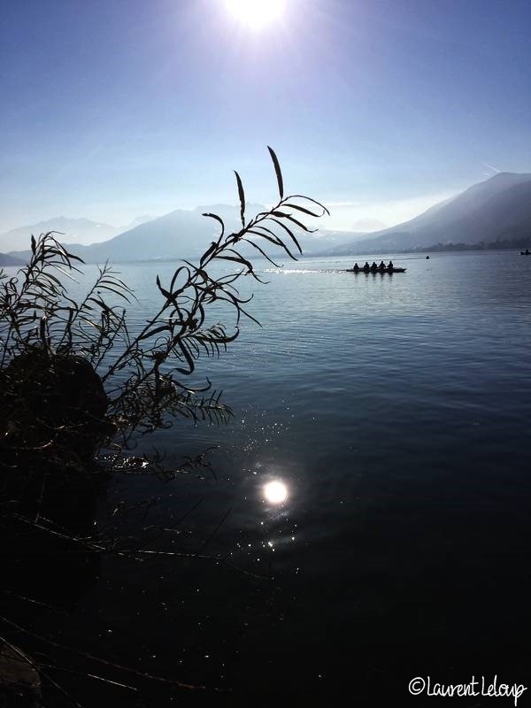 2013 12 07 lac annecy contre jour